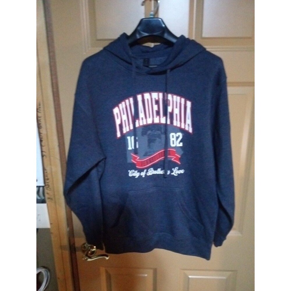 Philadelphia 1682 Pennsylvania city of brotherly love Large Grey Hoodie